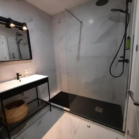 Apartment Avanel *