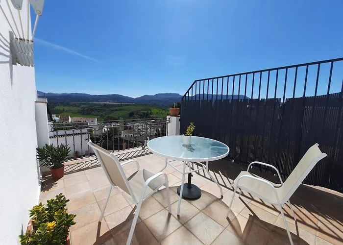 Avanel アパート *